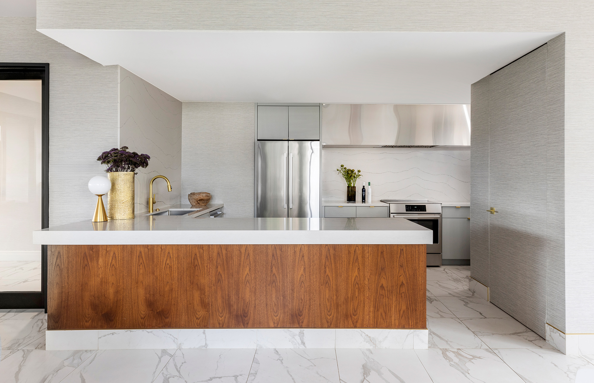 MKT-TERRACE-ROOM-KITCHEN